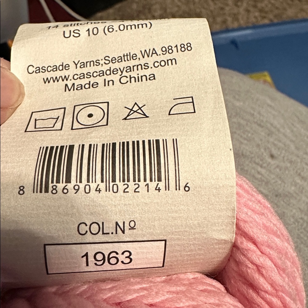 Cascade Yarns Pink Superwash Yarn - Picture 4 of 4